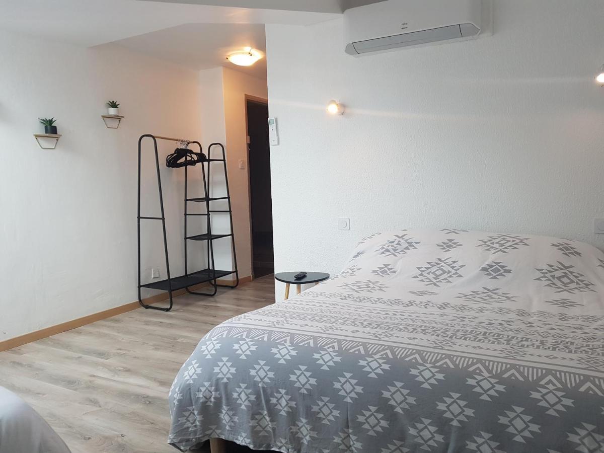 Le Saint Jean Hotel Barbentane Bagian luar foto