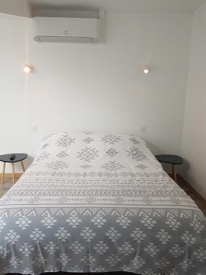 Le Saint Jean Hotel Barbentane Bagian luar foto