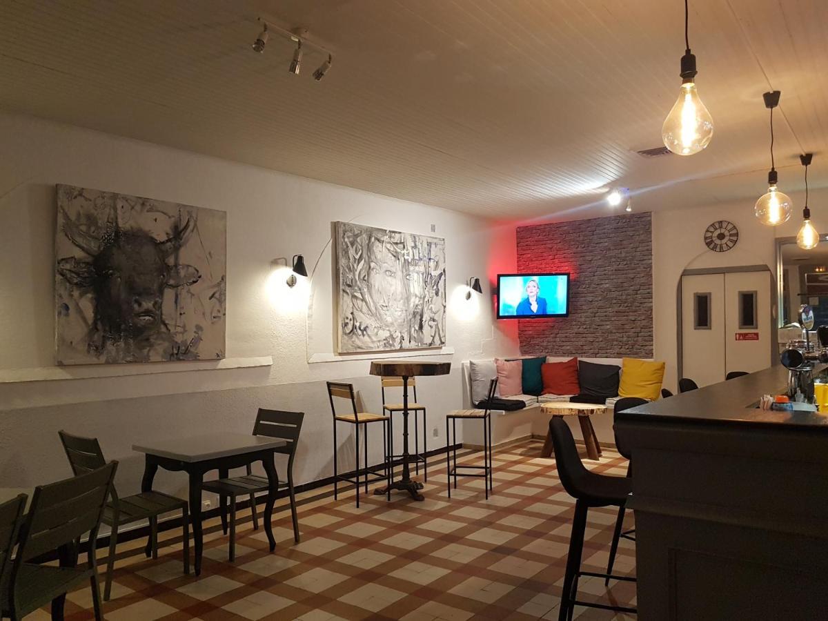 Le Saint Jean Hotel Barbentane Bagian luar foto