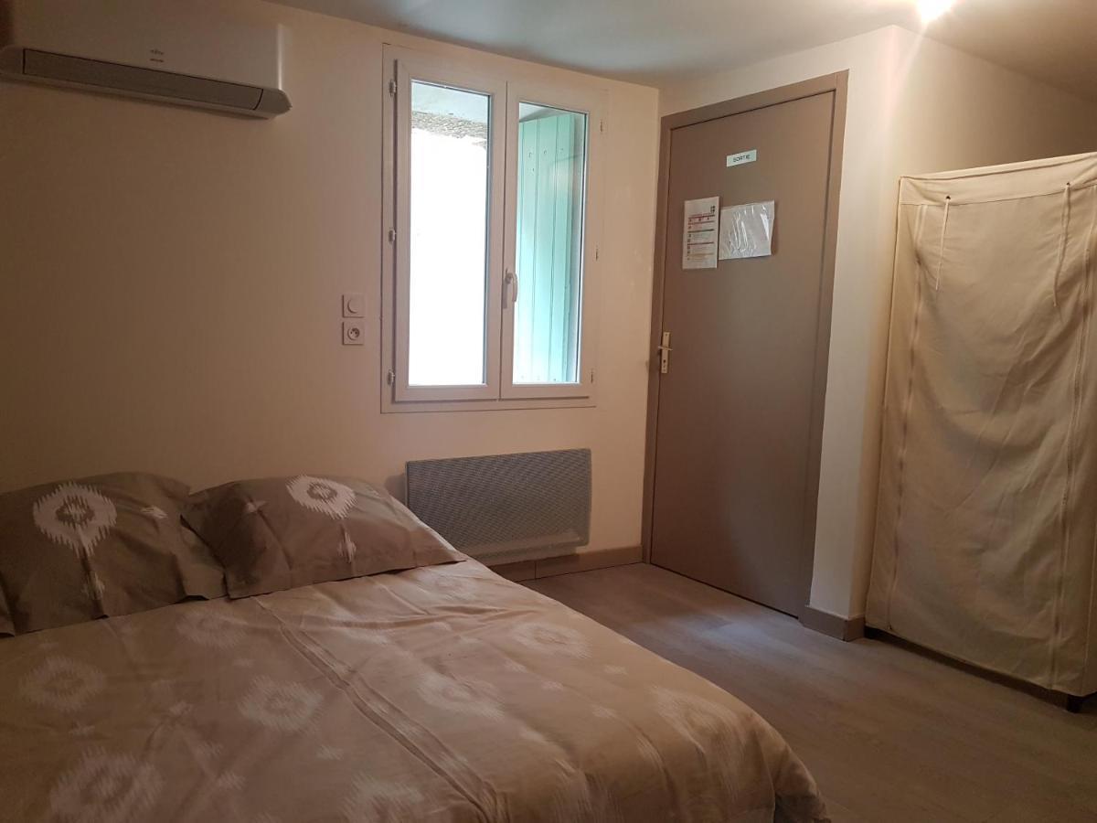 Le Saint Jean Hotel Barbentane Bagian luar foto