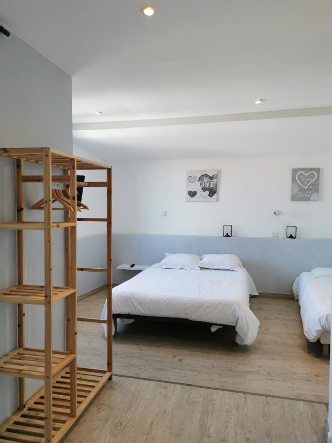 Le Saint Jean Hotel Barbentane Bagian luar foto