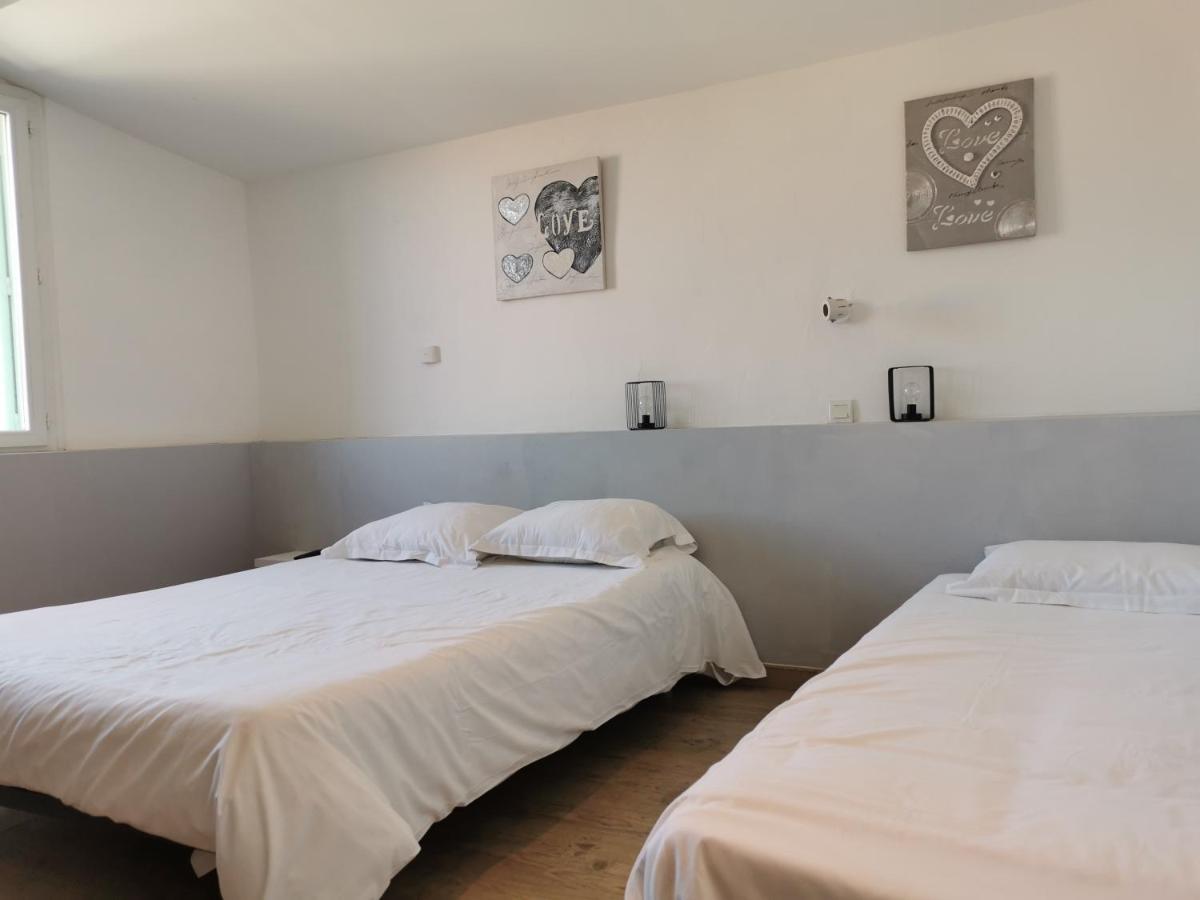 Le Saint Jean Hotel Barbentane Bagian luar foto